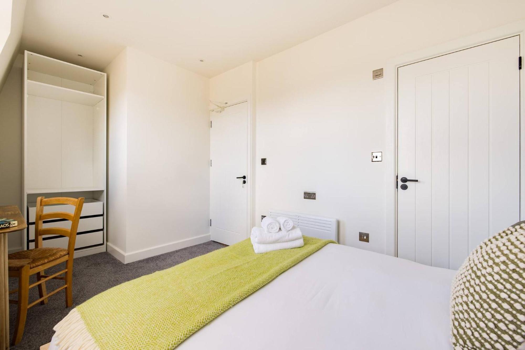 Wild Roses Serviced Apartments - Chelsea Londra Esterno foto