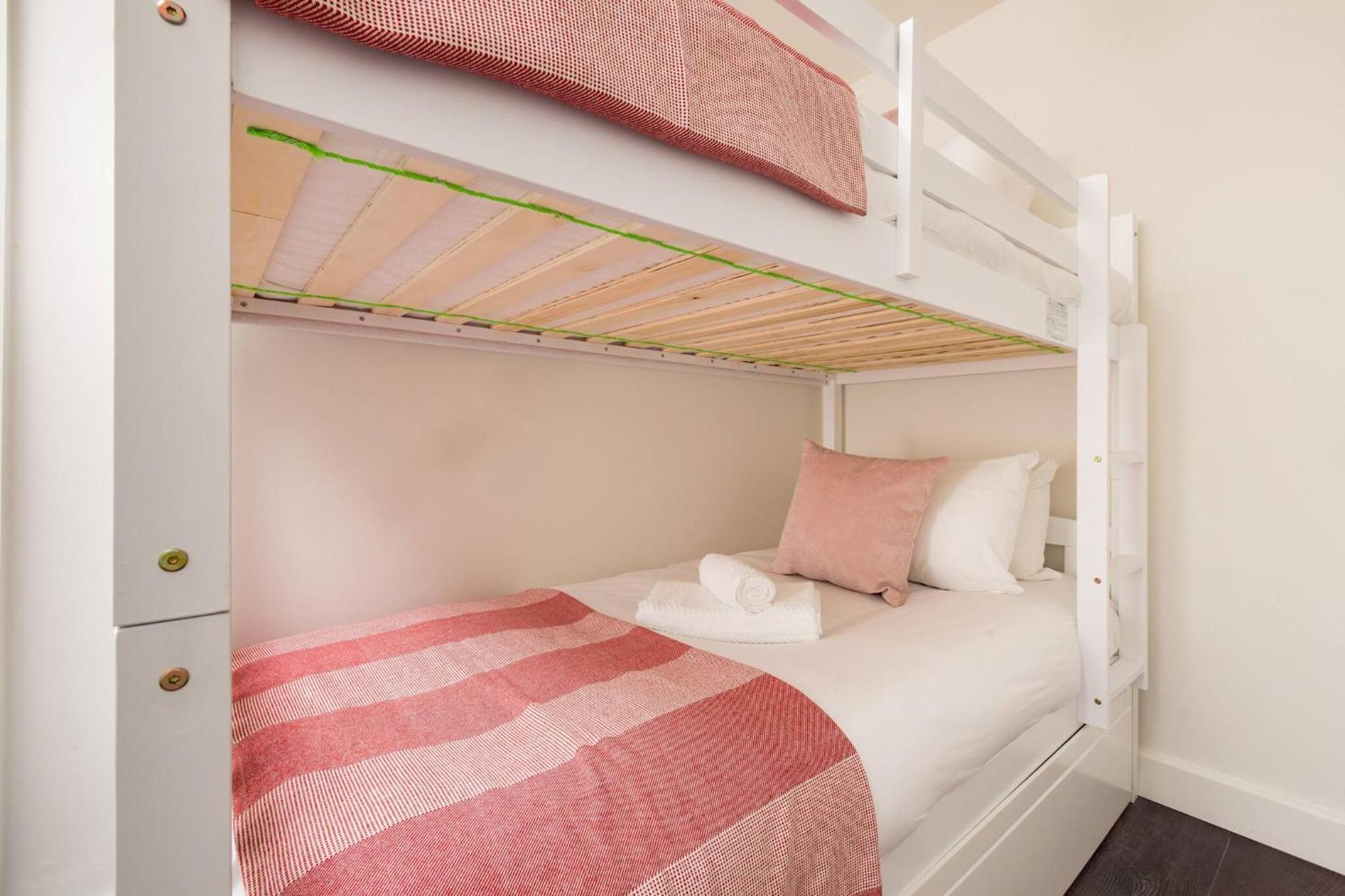 Wild Roses Serviced Apartments - Chelsea Londra Esterno foto