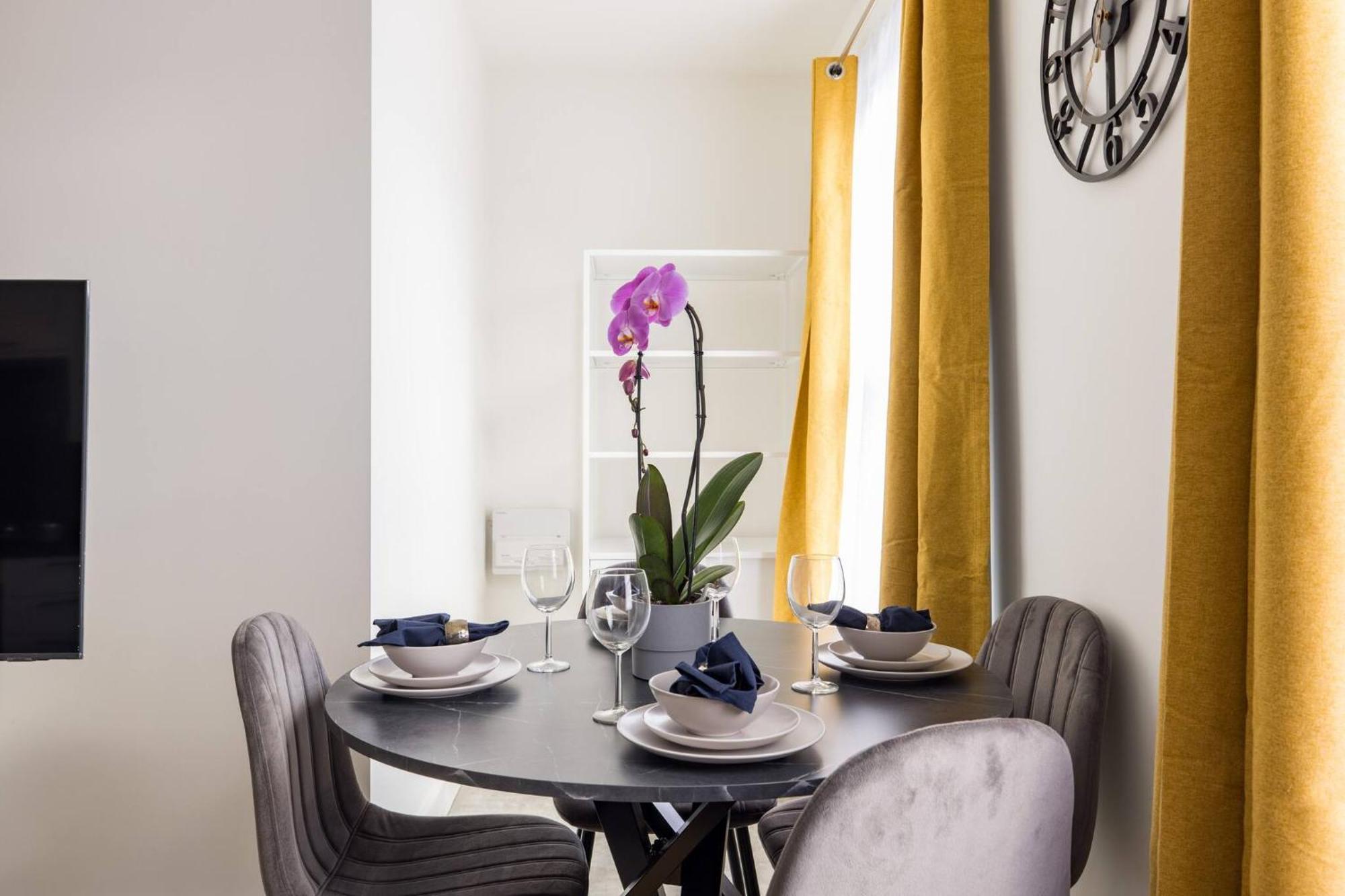 Wild Roses Serviced Apartments - Chelsea Londra Esterno foto