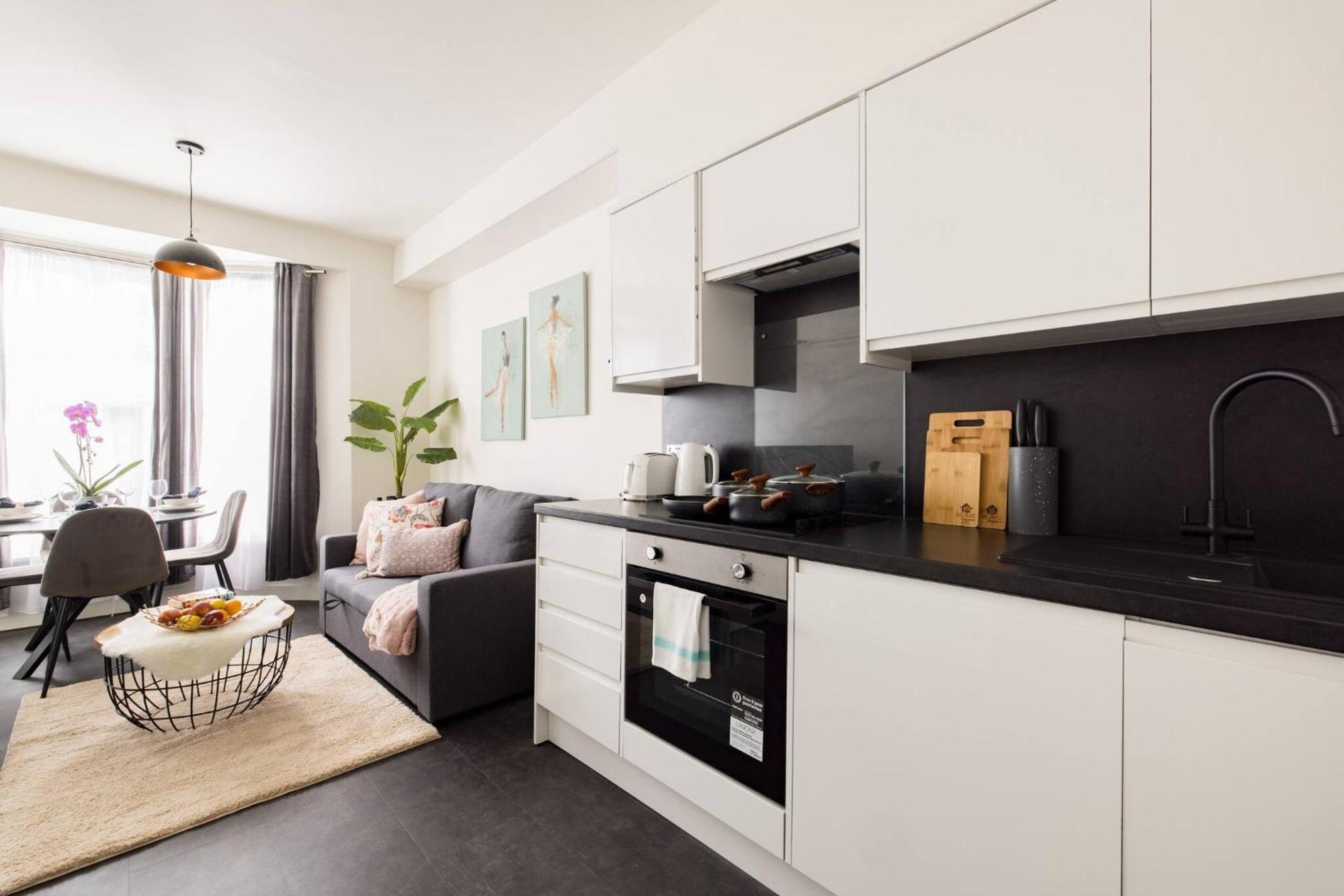 Wild Roses Serviced Apartments - Chelsea Londra Esterno foto
