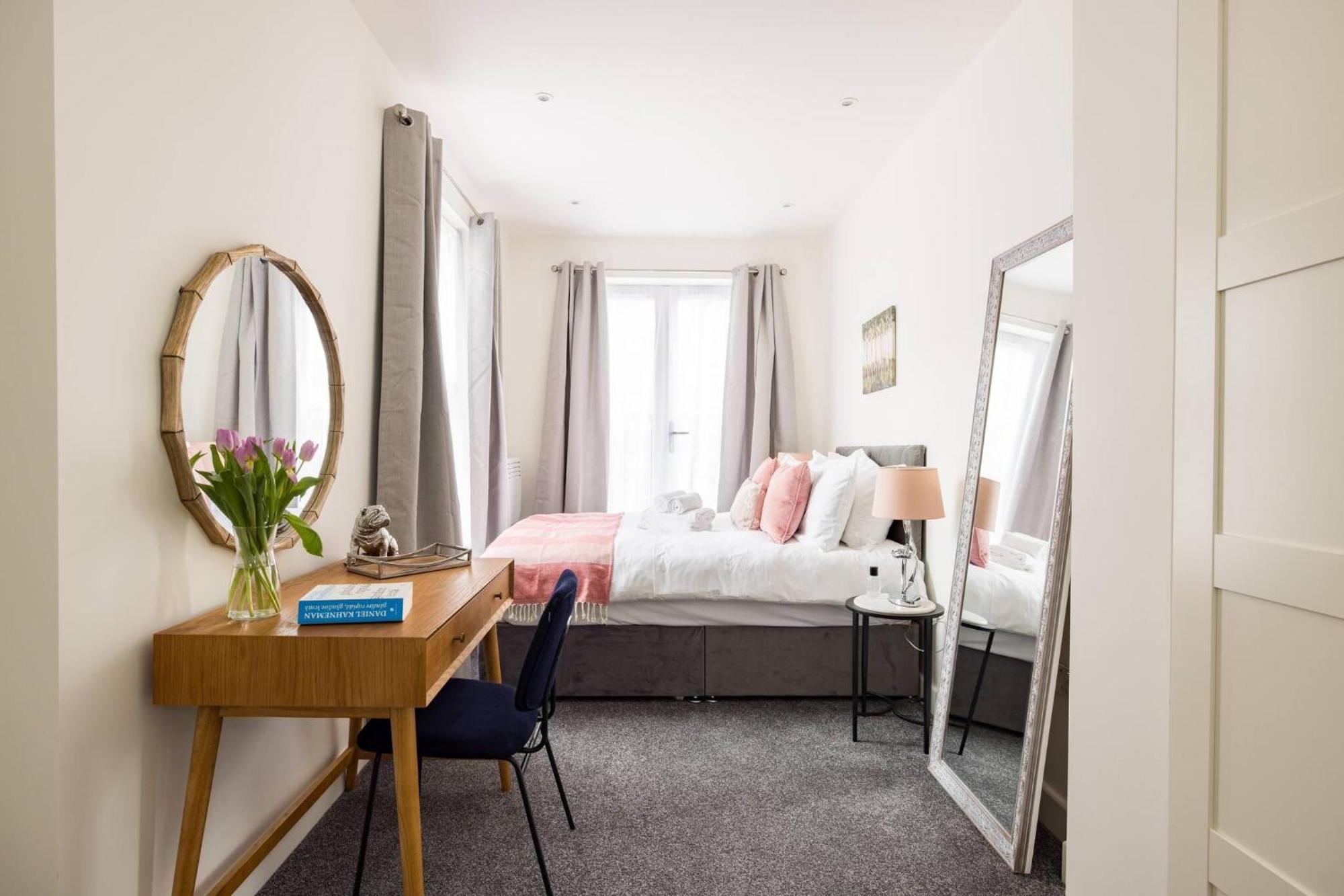 Wild Roses Serviced Apartments - Chelsea Londra Esterno foto